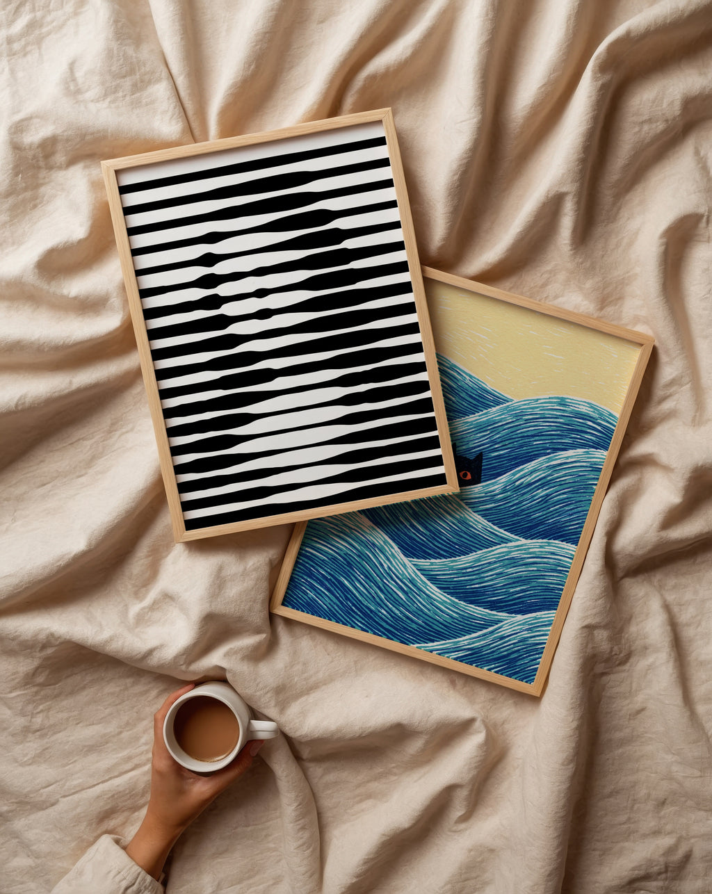 Waveform Stripes Poster – två posters i rum 3