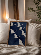 Ivory Wing Poster i rumskomposition med ekram