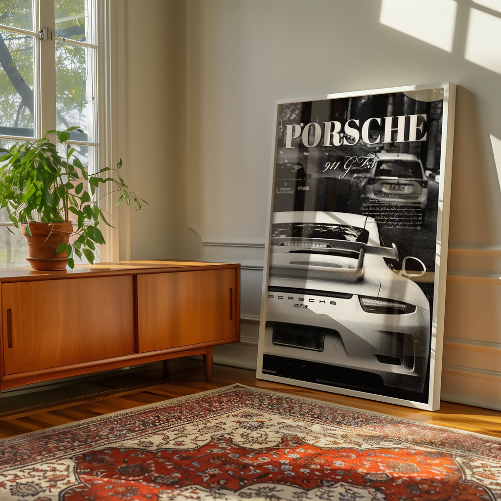 Mockup av Porsche 911 GT3 affisch på vägg – köp enkelt hos Bozetto i hög kvalitet