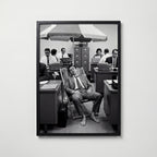 Out of Office Poster – svart ram
