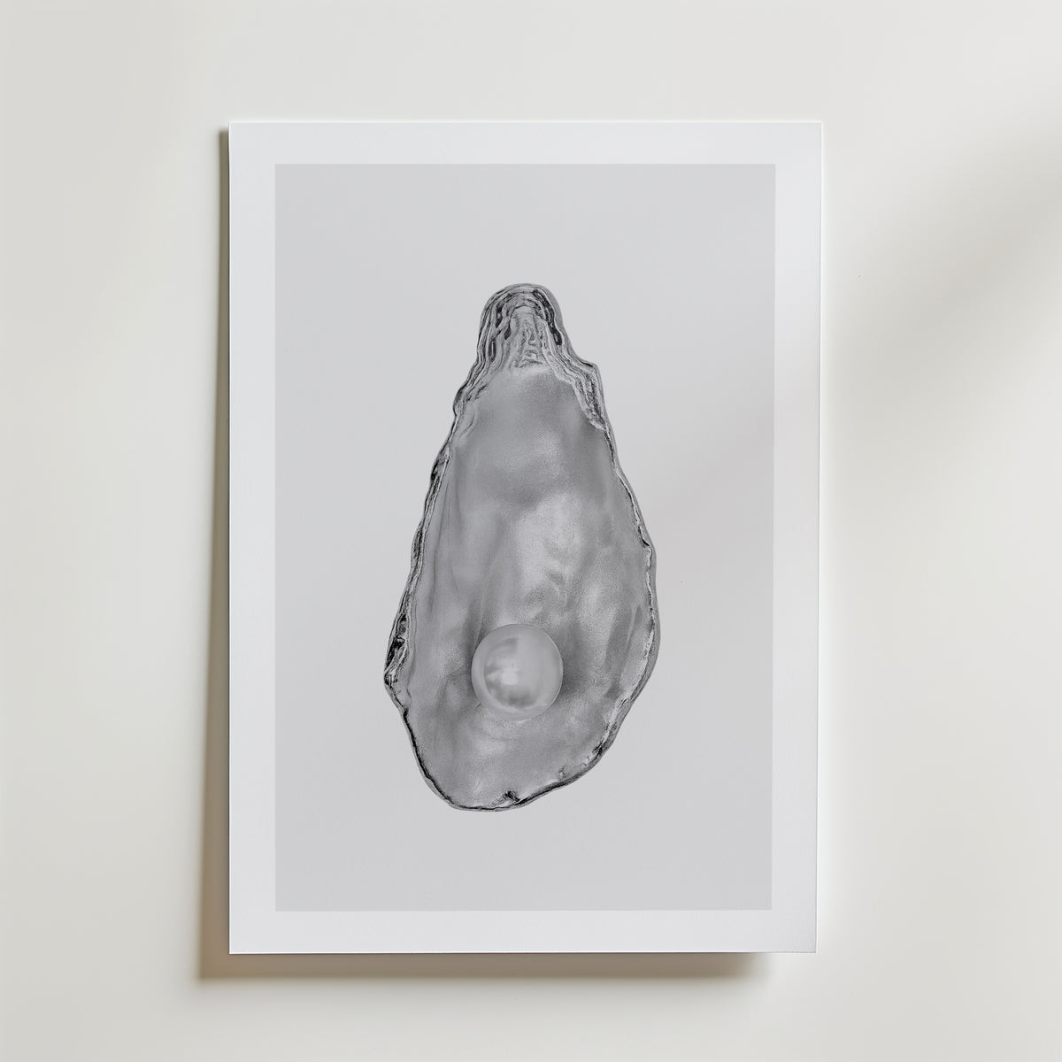 Silver Oyster Pearl Poster – med passepartout