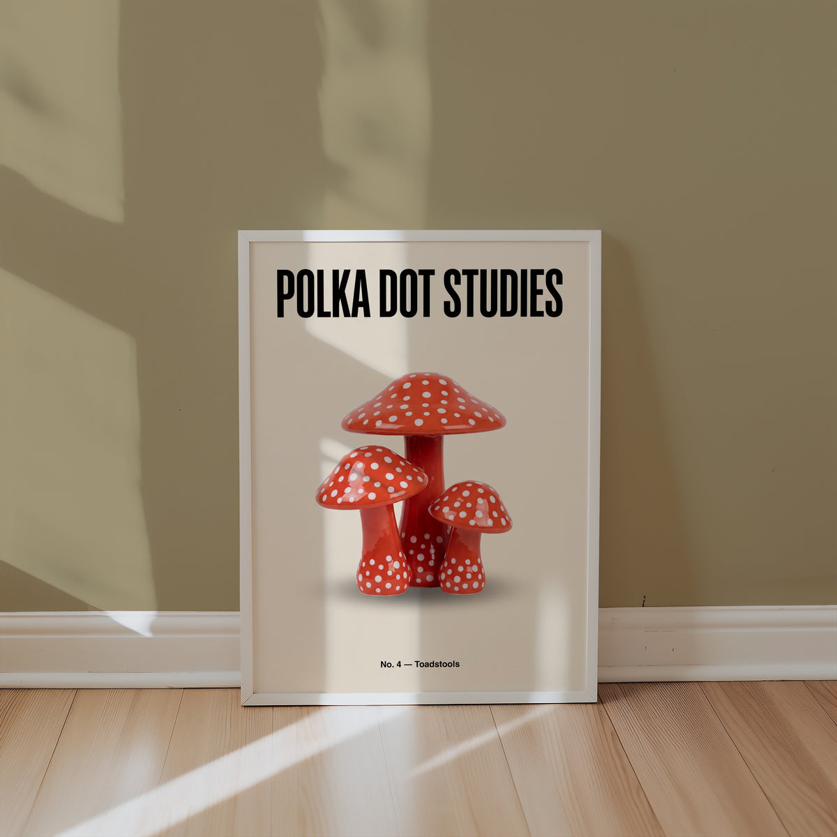 Polka Dot Toadstools Poster – i rum 4