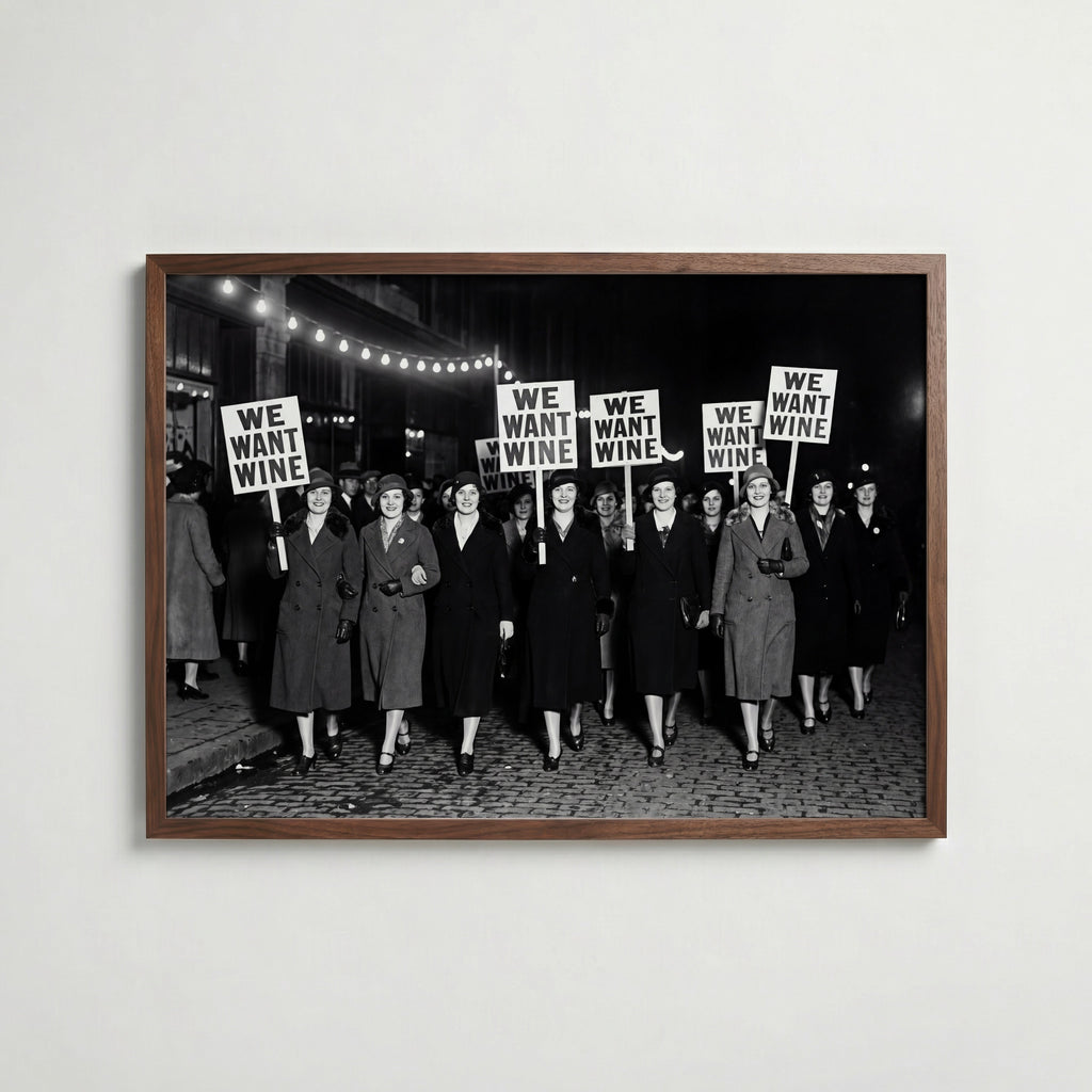 We Want Wine Poster – valnötsram