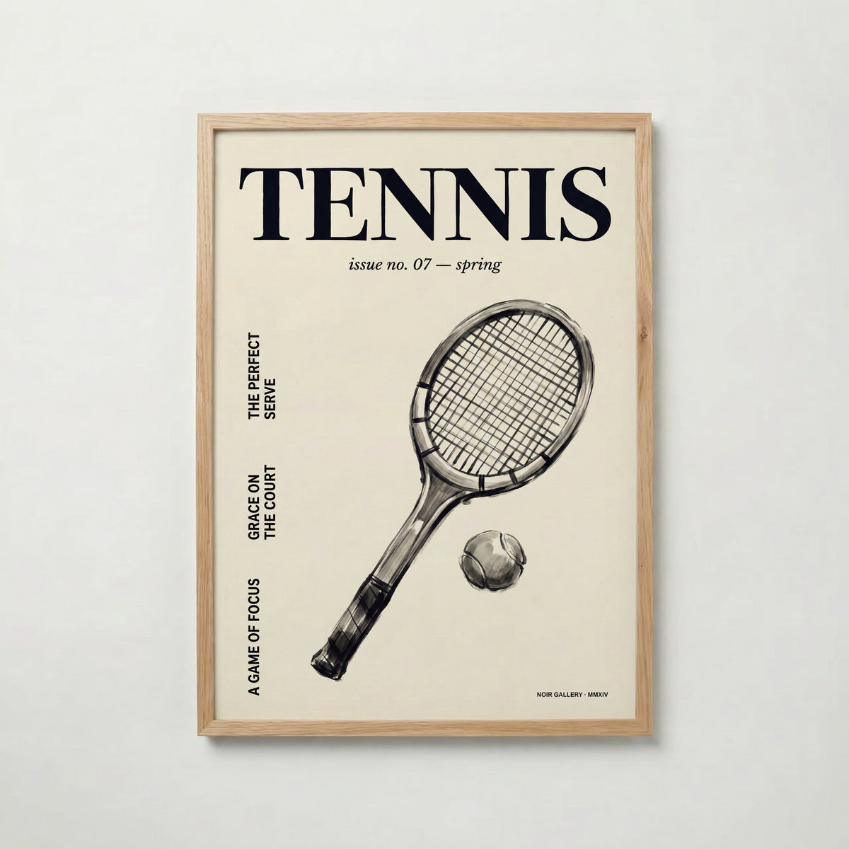 Vintage Tennis Cover affisch i ekram med tennisracket och boll, vintage sportmotiv från Bozetto